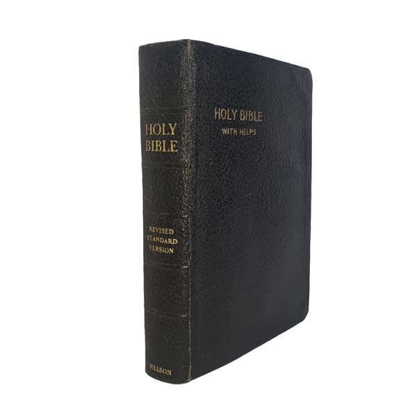 Vintage Illustrated Leather Bound BIBLE With Helps Old & New Testament - Picture 2 of 7